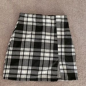 Plaid skirt size medium